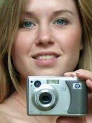 Delicious shy amateurs share their pictures with you on holiday