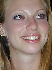 sweet fucking teen poses in black holdups